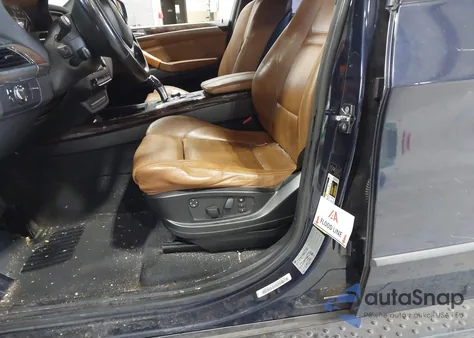 2009 BMW X5 xDrive48I z USA, uszkodzony, nr VIN 5UXFE83529L171151